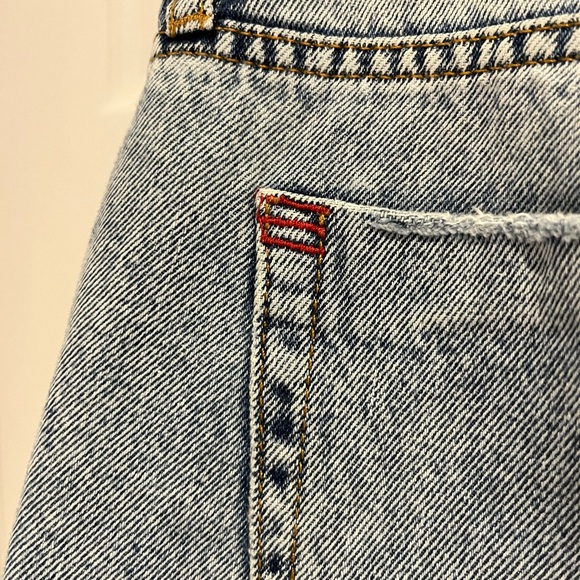 🩵Cropped Mid-Rise Jeans Size 29🩵 - Picture 6 of 8